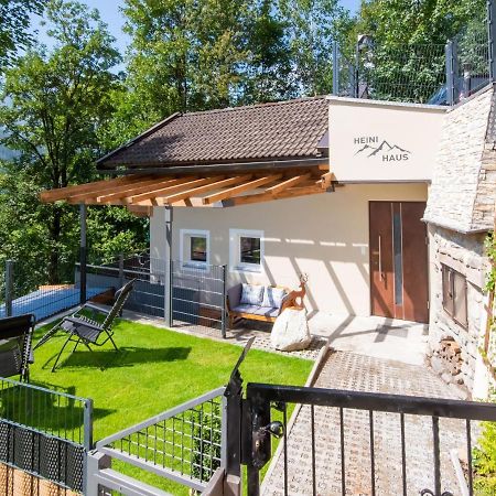 Alpine Holiday Home in Bramberg am Wildkogel with Garden Exterior foto