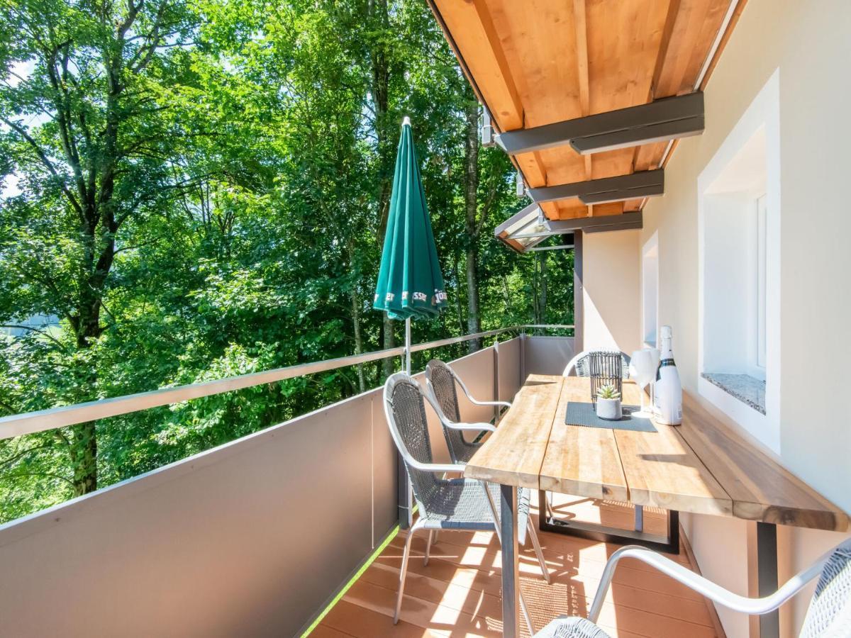 Alpine Holiday Home in Bramberg am Wildkogel with Garden Exterior foto